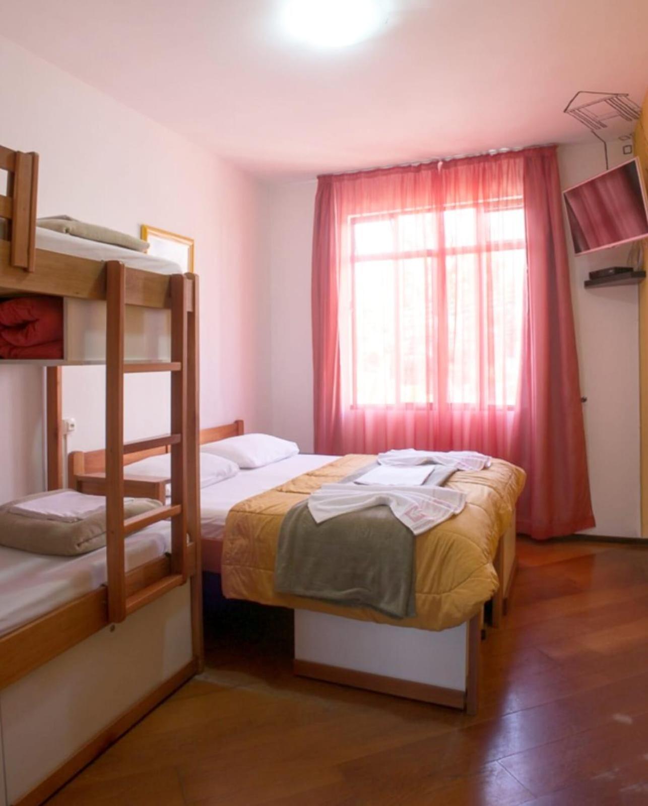 Hostel Jardim Botanico House Kurytyba Zewnętrze zdjęcie